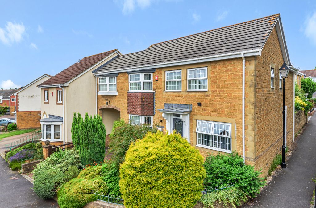 Property photo 1 of 16 872140 (2).Jpg