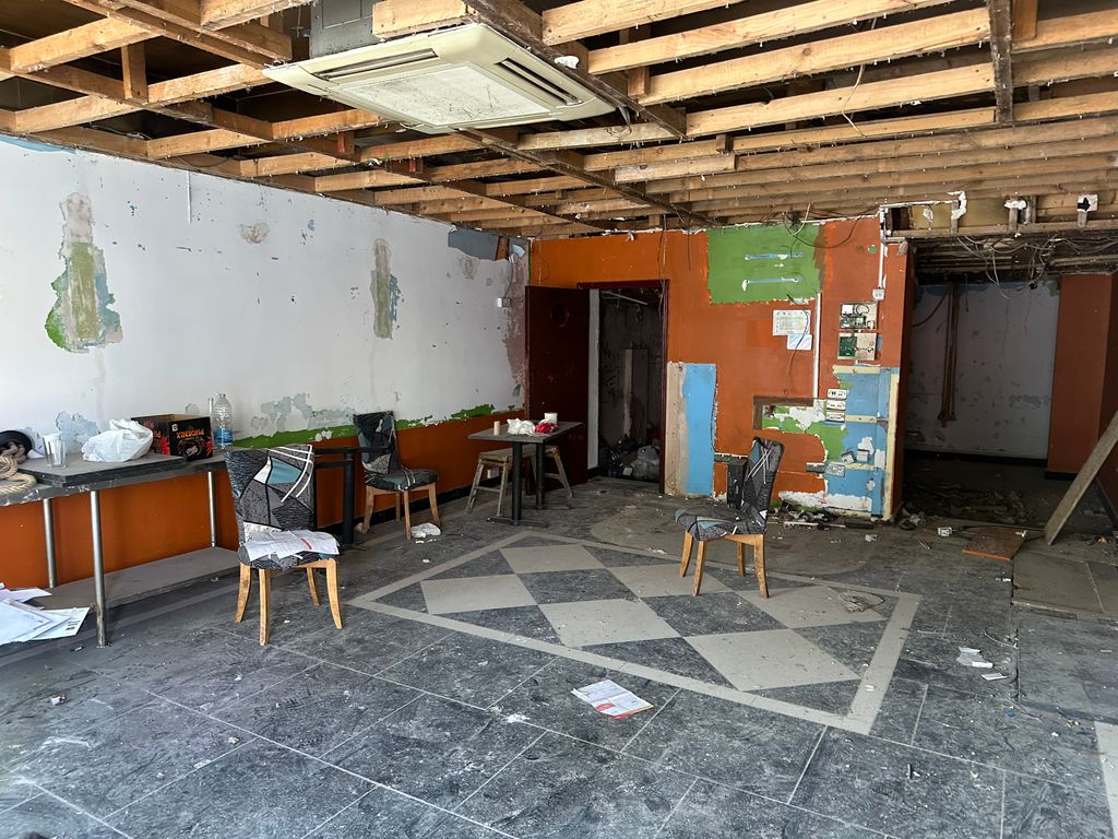 Property photo 2 of 8 Internal