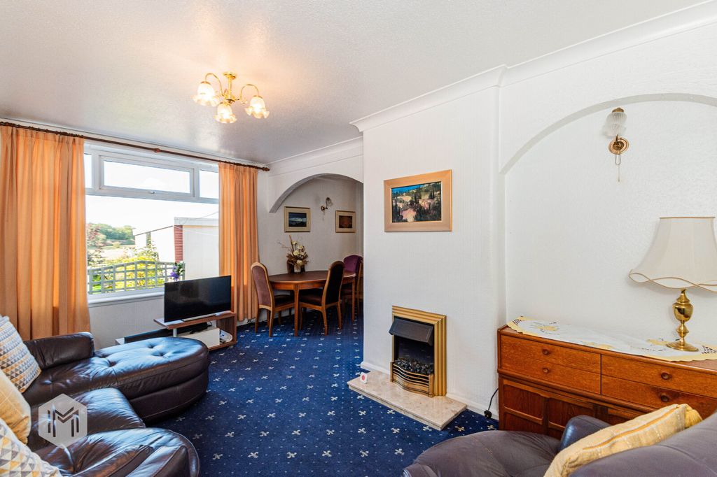 Property photo 3 of 24 Picture No. 21