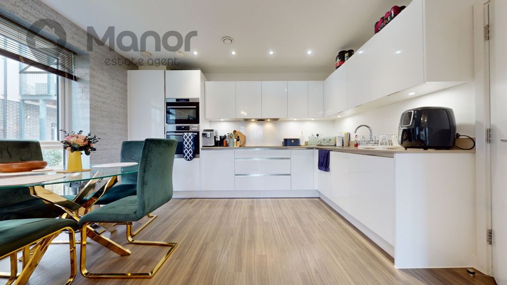 Property photo 3 of 23 65A28A0F3B792Efc265Addad_50A2962d3925A26Adab4Ebf47E2Fc36Ac7c1d85485320d78373E6261821Caed7