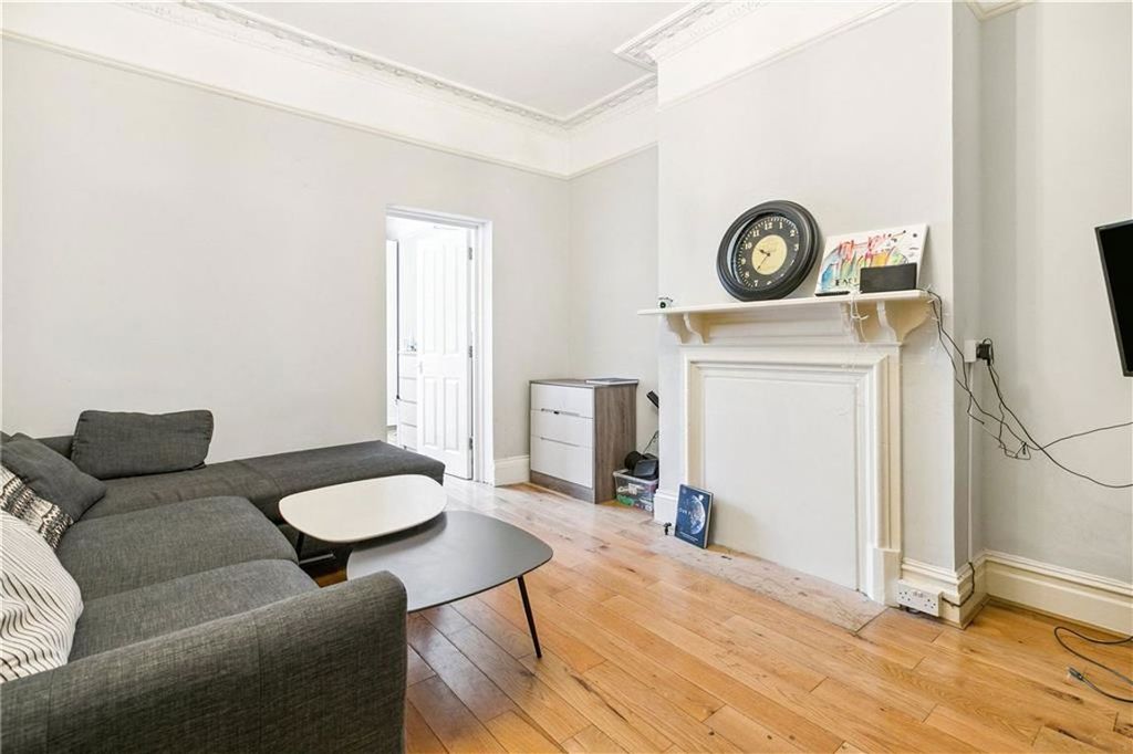 Property photo 3 of 9