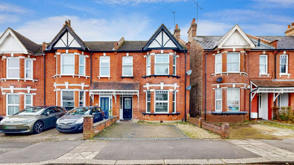 Property photo 1 of 10 Picture No. 12