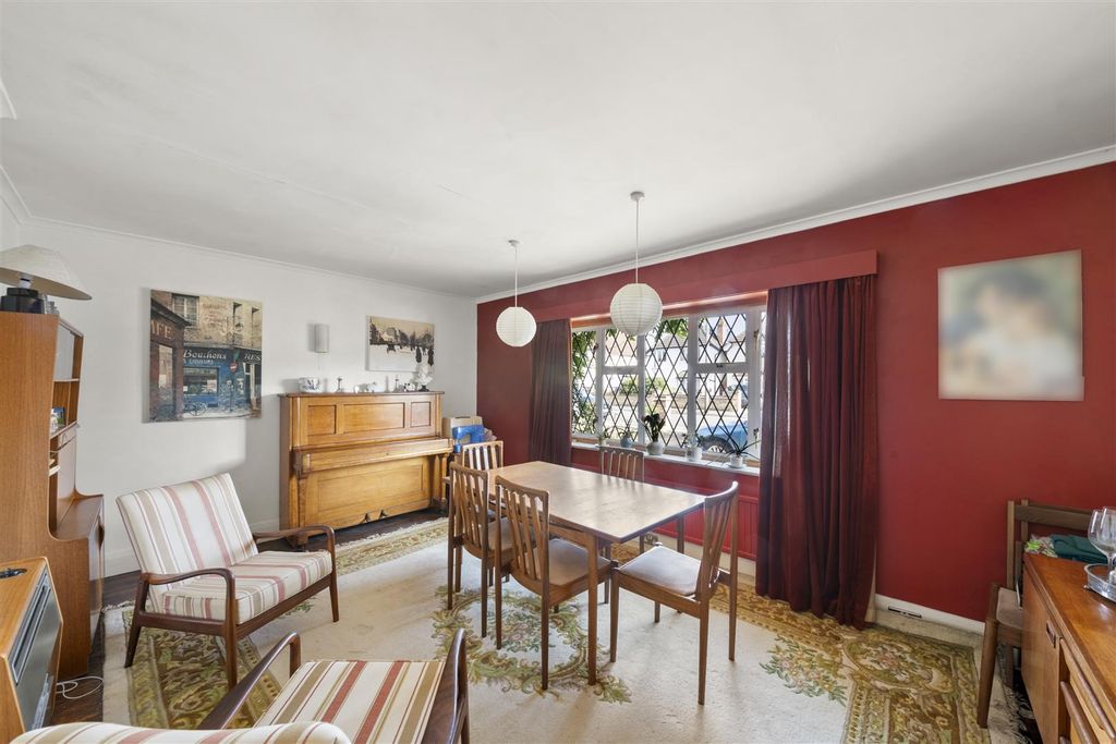 Property photo 3 of 25 3