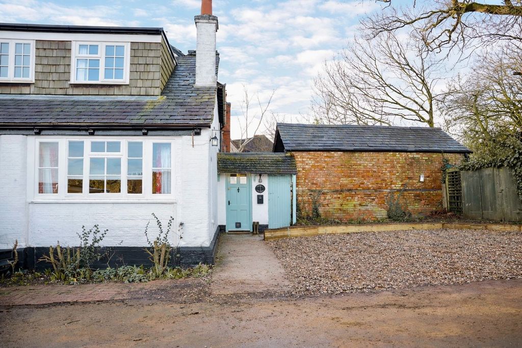 Property photo 3 of 46