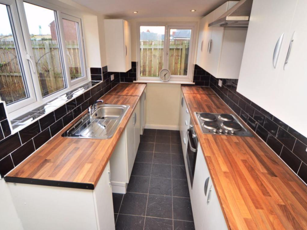 Property photo 2 of 10