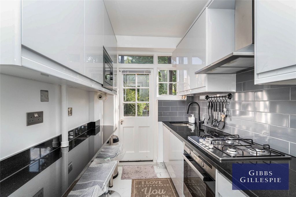 Property photo 1 of 10 Picture No. 02