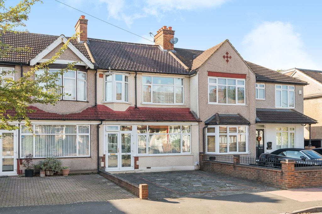 Property photo 1 of 20 Picture No. 05