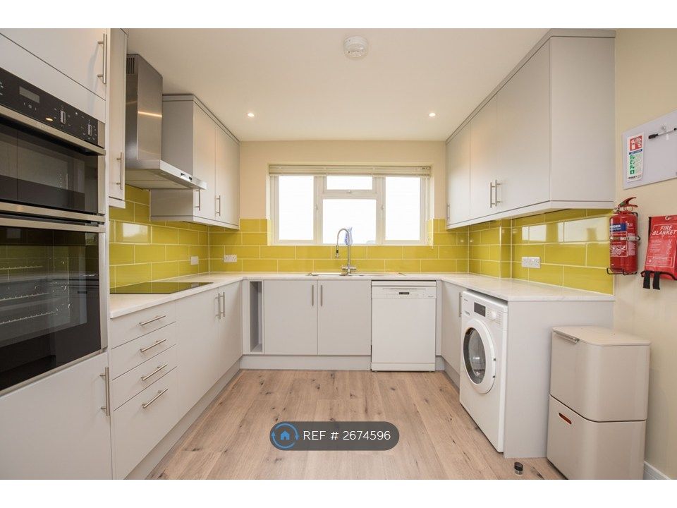 Property photo 2 of 15 Kitchen/Diner/Lounge