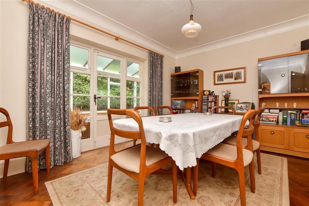 Property photo 2 of 19 Dining Room