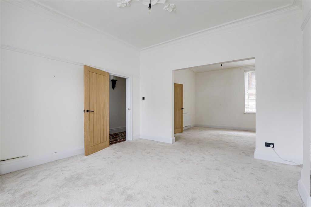 Property photo 3 of 21 Img_9664-Img_9668.Jpg