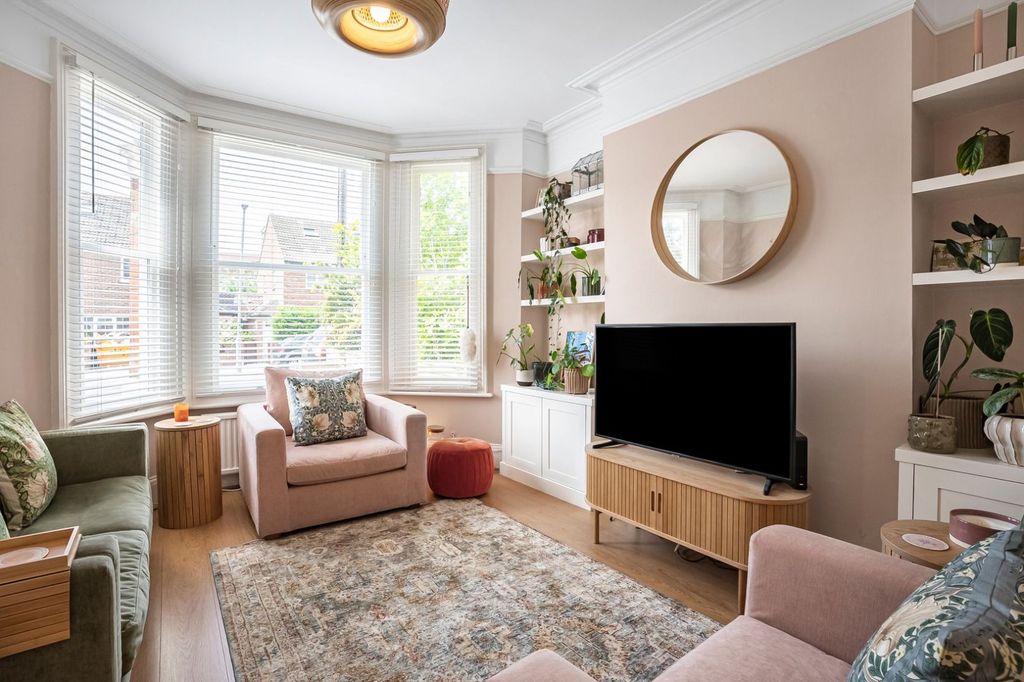 Property photo 1 of 10 Picture No. 05