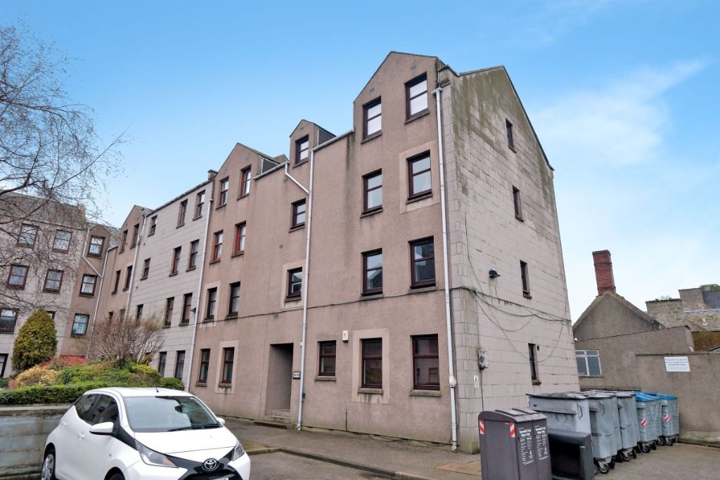 Property photo 2 of 19 Photo 2