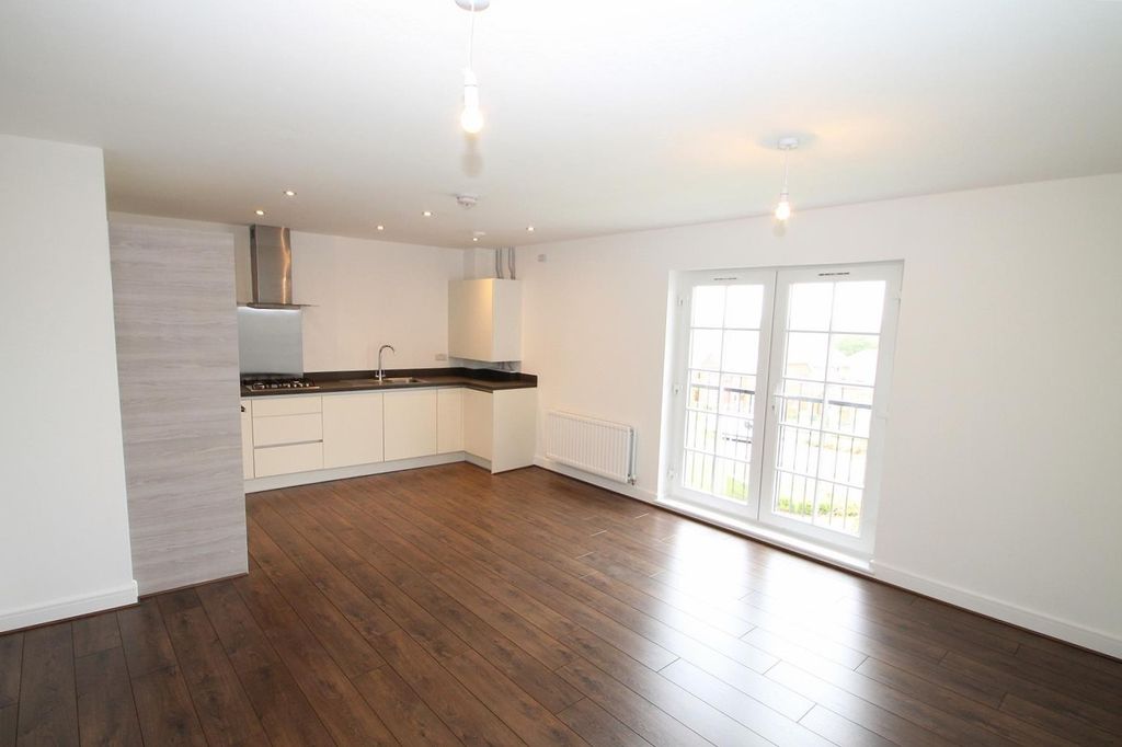 Property photo 2 of 9 2990672