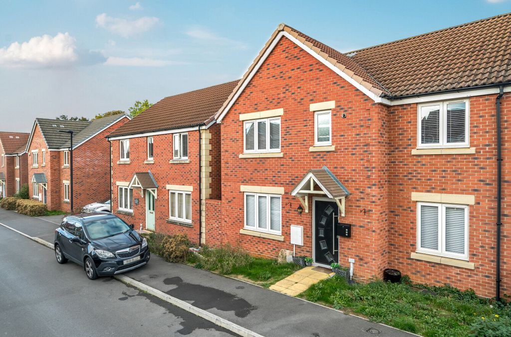 Property photo 1 of 23 1365245-1-68E6B47...