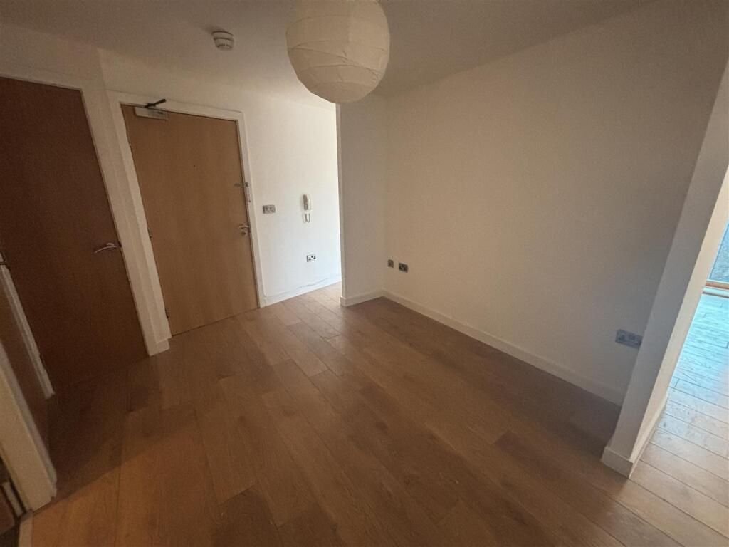 Property photo 3 of 6 Img_0122