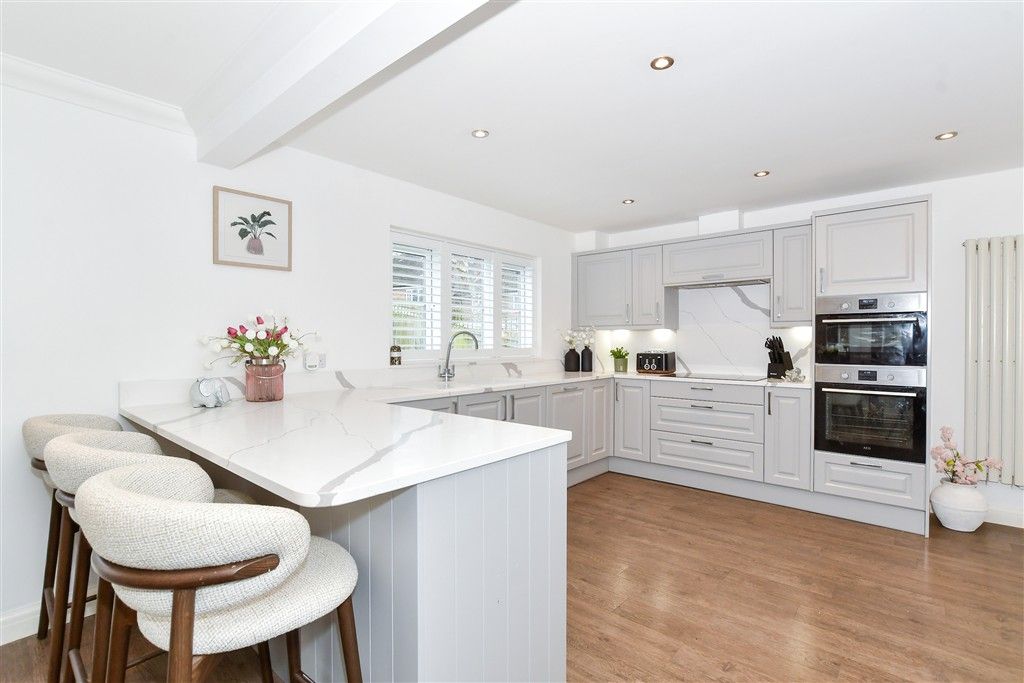 Property photo 1 of 14 Kitchen