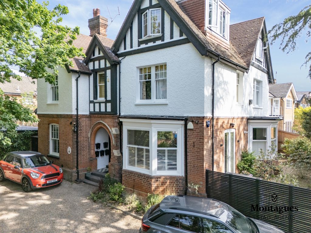 Property photo 1 of 20 Photo 19