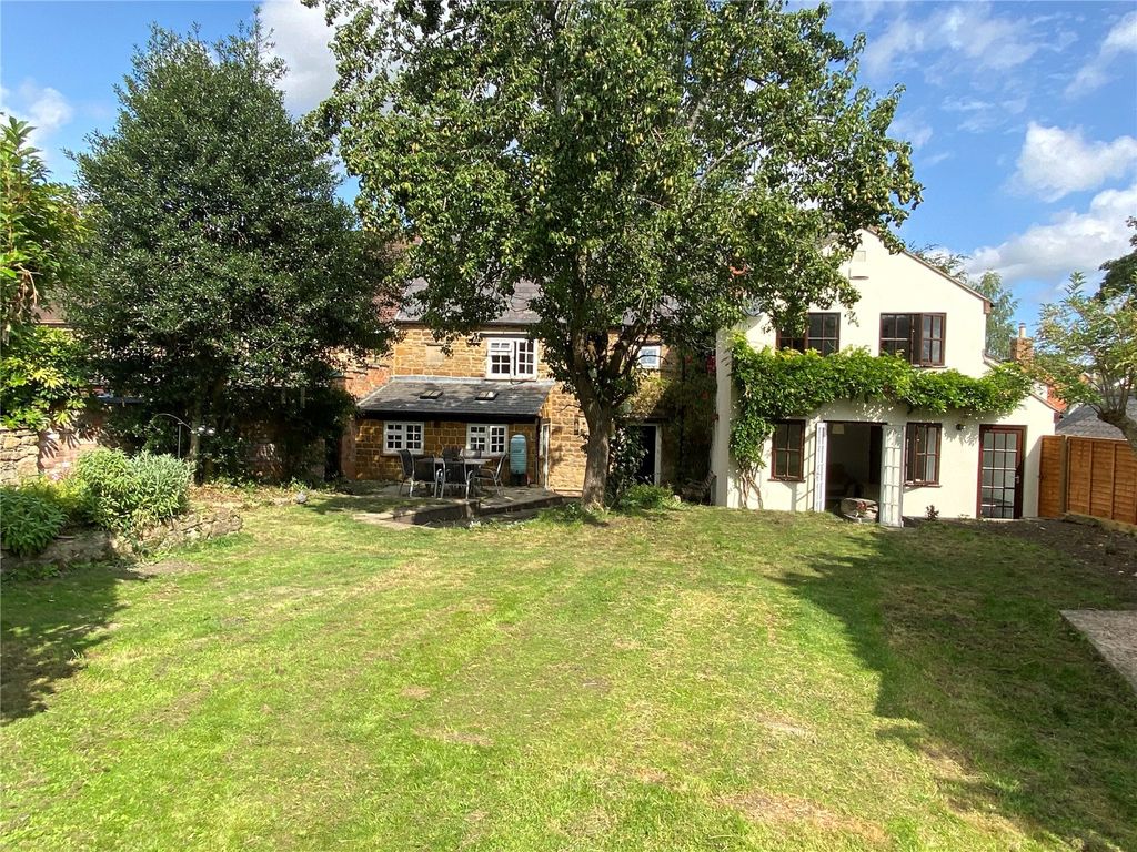 Property photo 2 of 44 Picture No. 04