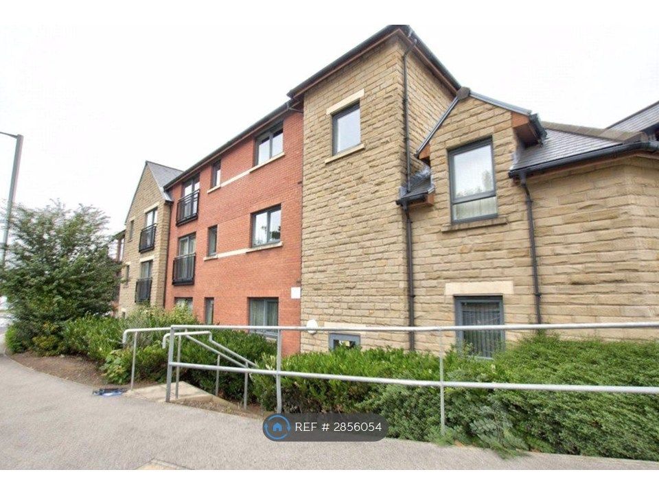 Property photo 1 of 10 Outside