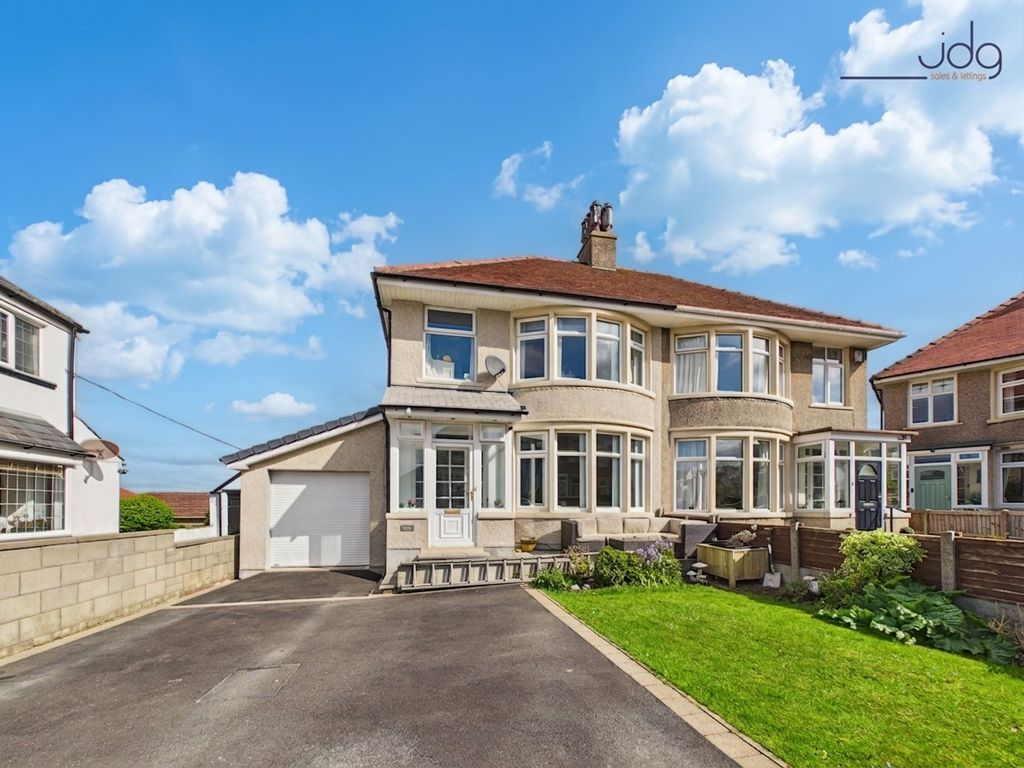 Property photo 1 of 21 Welcome To Knowlys Crescent