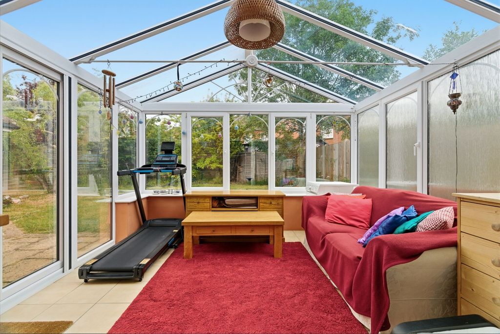 Property photo 3 of 25
