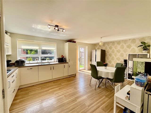 Property photo 3 of 21 Kitchen Diner