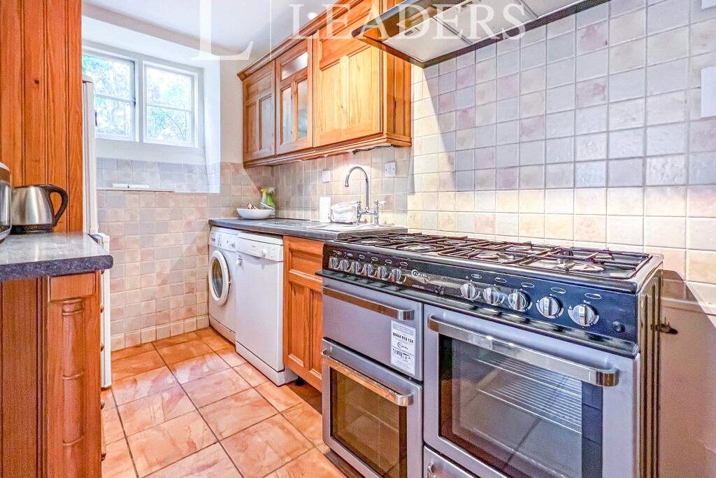 Property photo 2 of 10 Picture No. 03