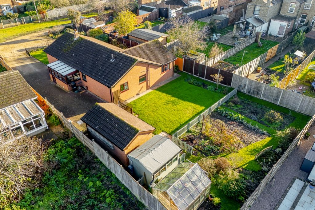 Property photo 1 of 25 Millgate Lodge (Spalding)-2