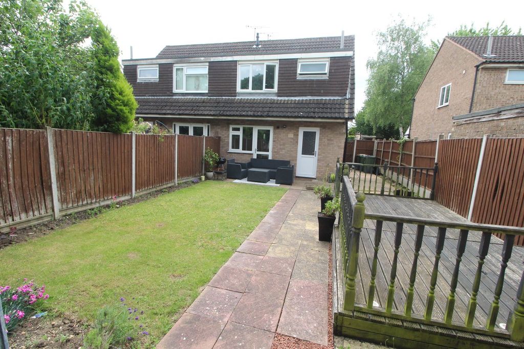 Property photo 2 of 13