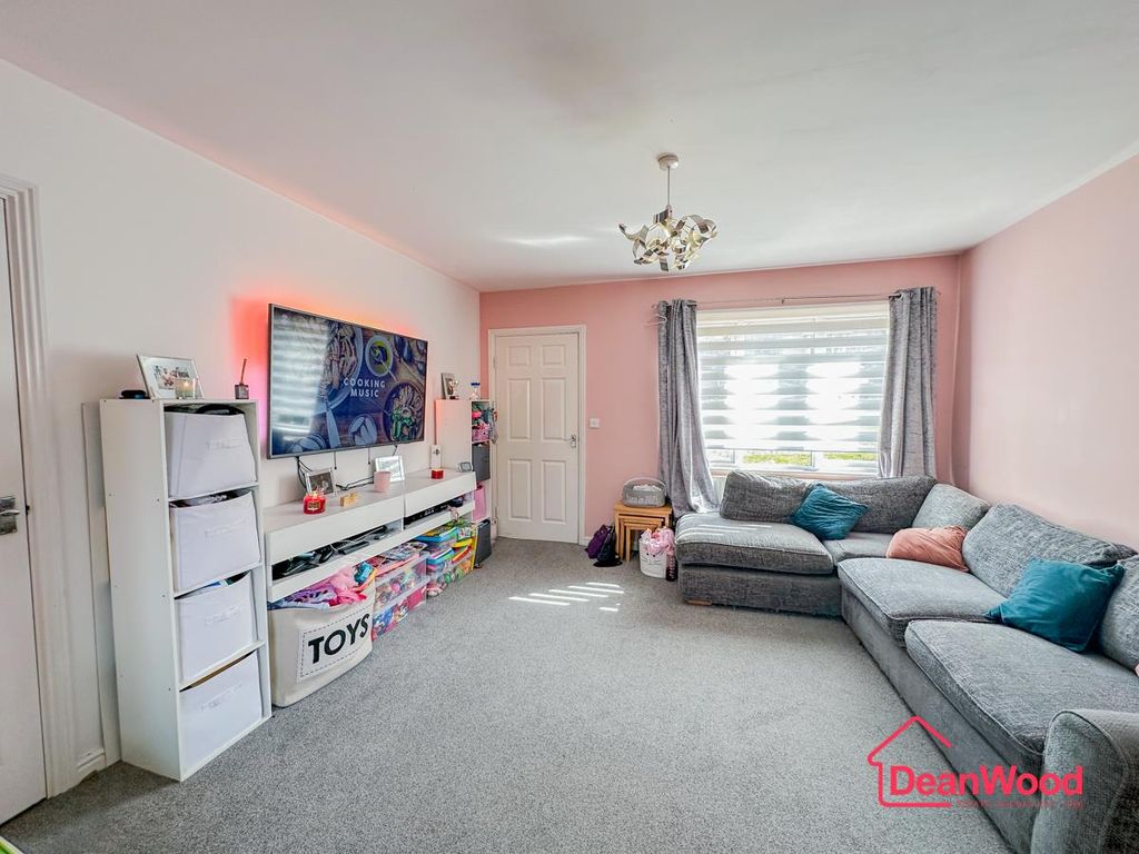 Property photo 3 of 15 3.Jpg