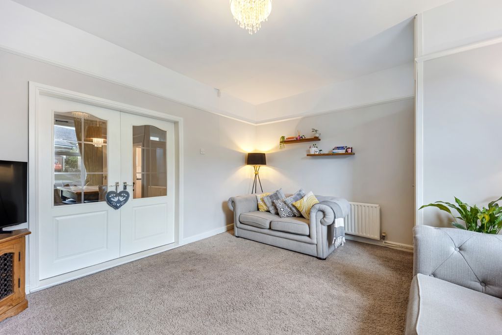 Property photo 3 of 29 Photograph 37