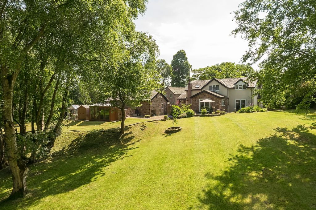 Property photo 1 of 22