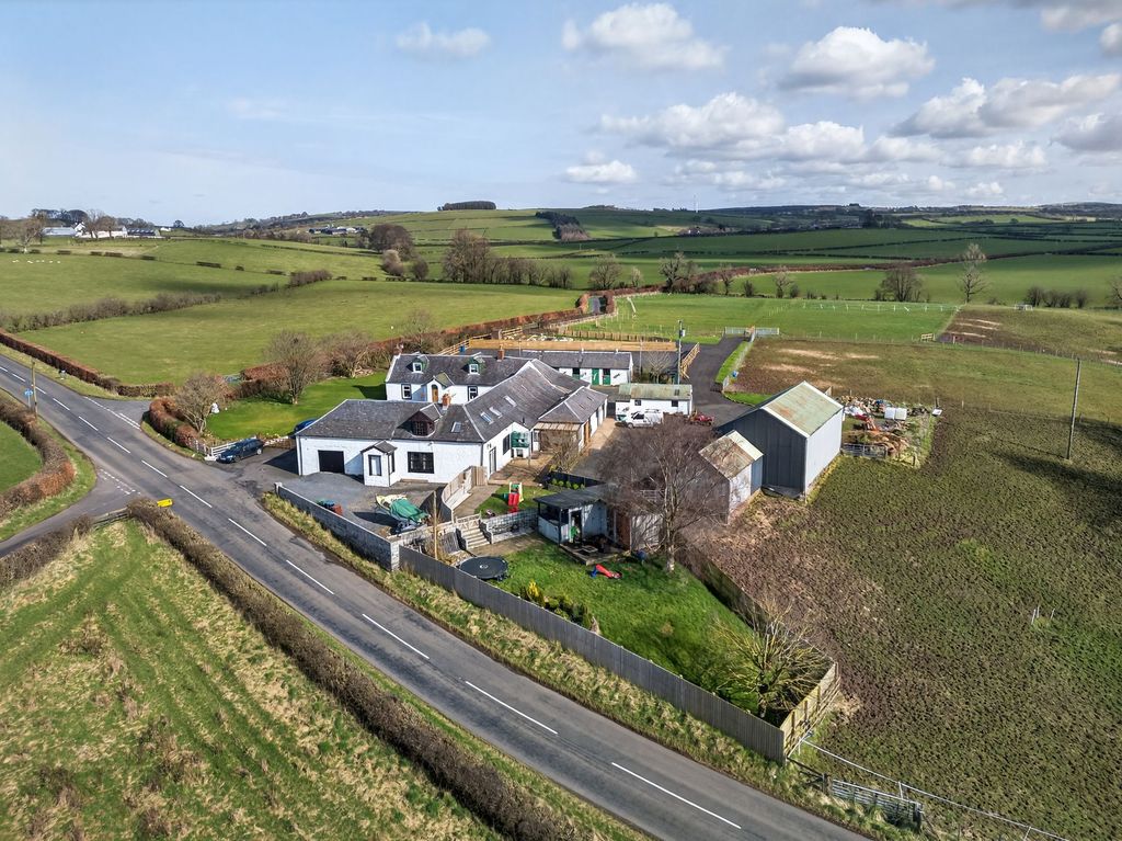 Property photo 1 of 30