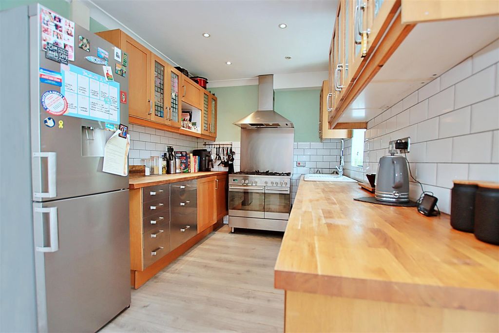 Property photo 2 of 20 Img_6438.Jpg