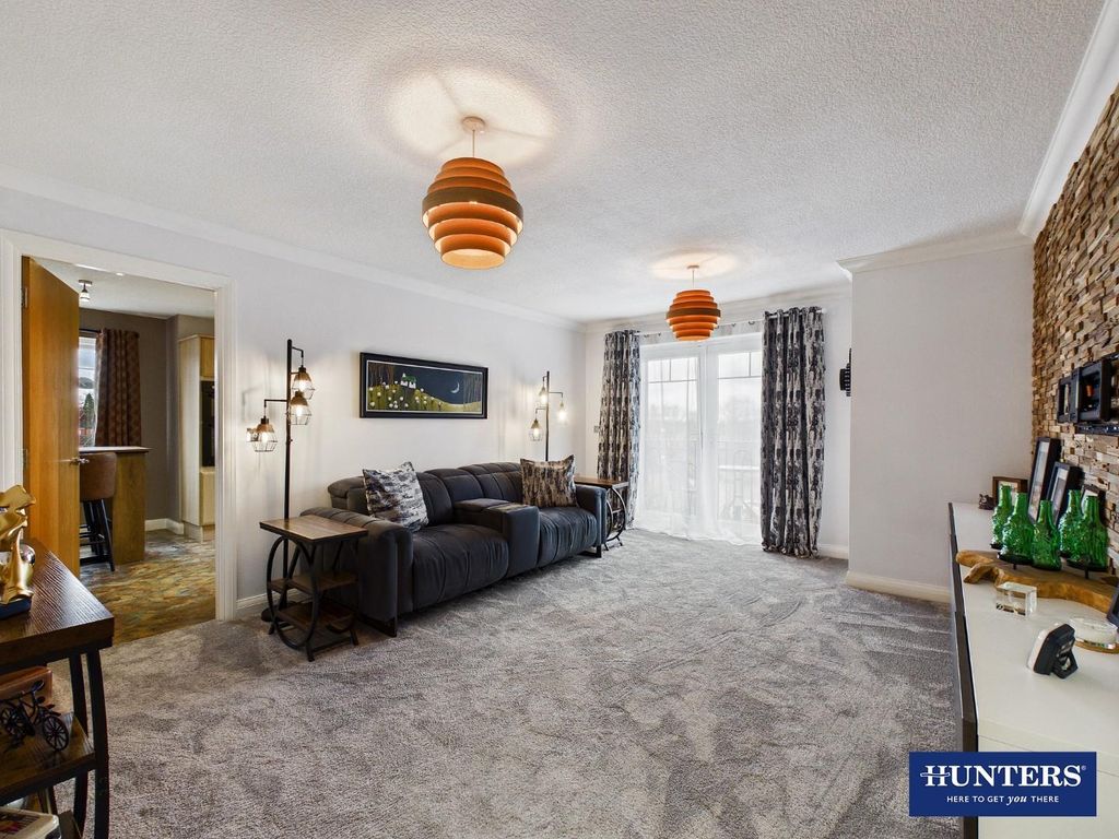 Property photo 3 of 22 Living Room