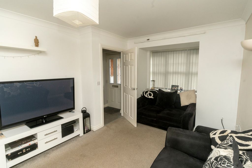 Property photo 3 of 22