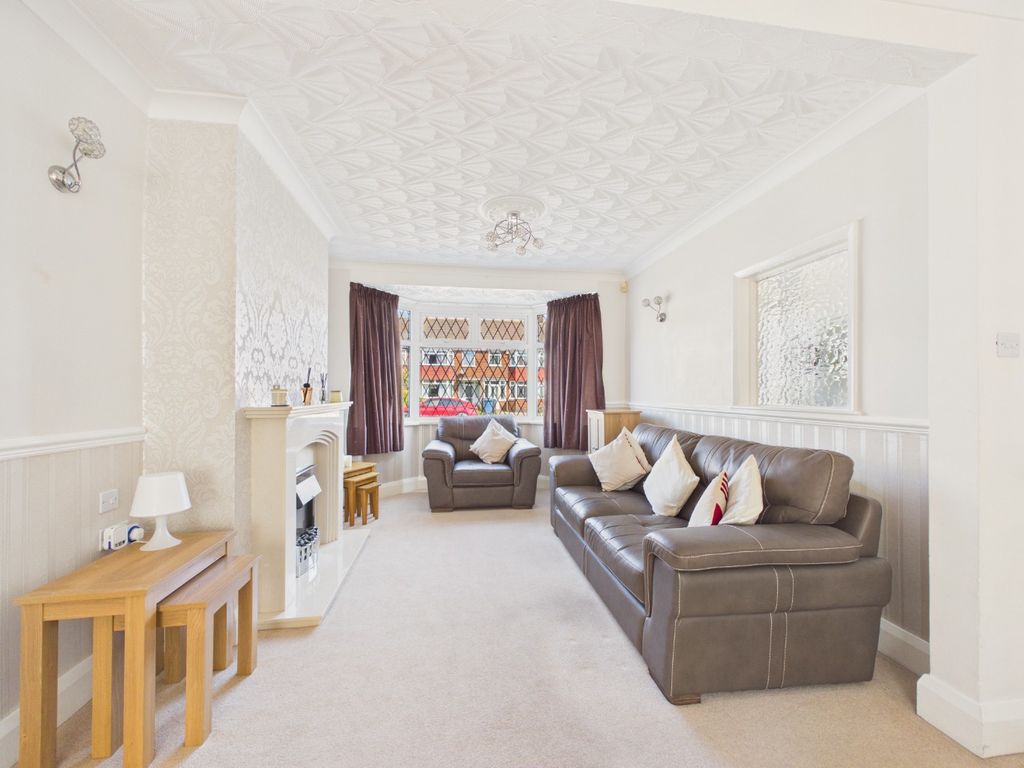 Property photo 2 of 14 5068573