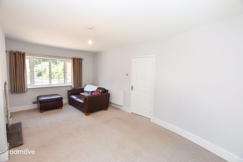 Property photo 3 of 19 Photo 5