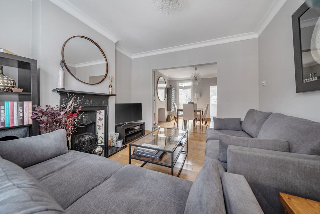 Property photo 2 of 27 Reception Room