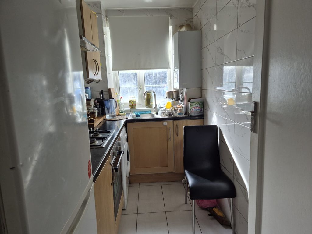 Property photo 2 of 3