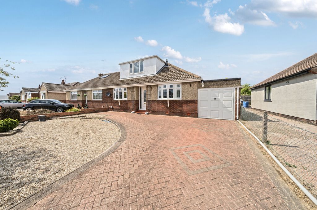 Property photo 1 of 14 1299622268307E17Af2Ff