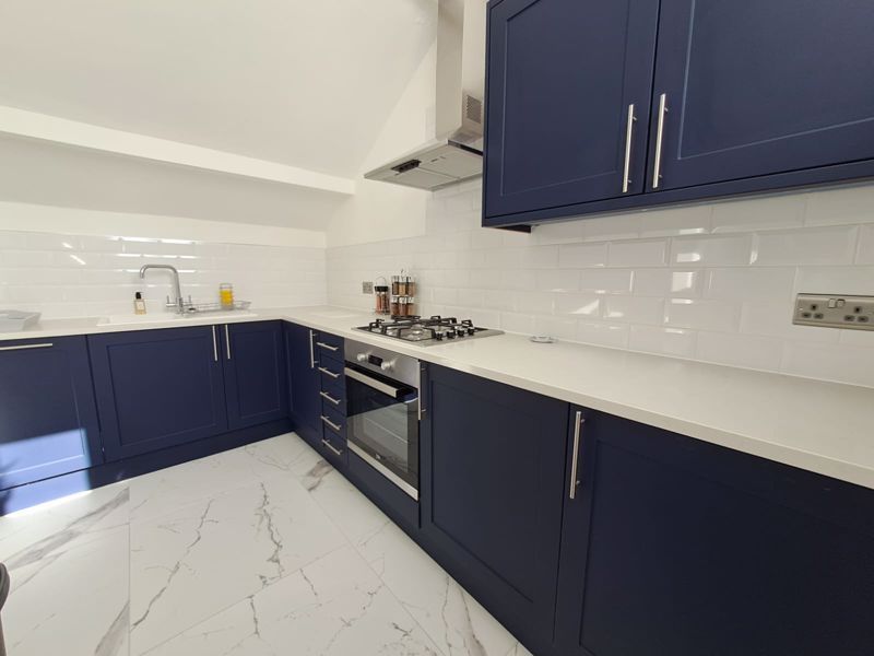 Property photo 3 of 28 Photo 10