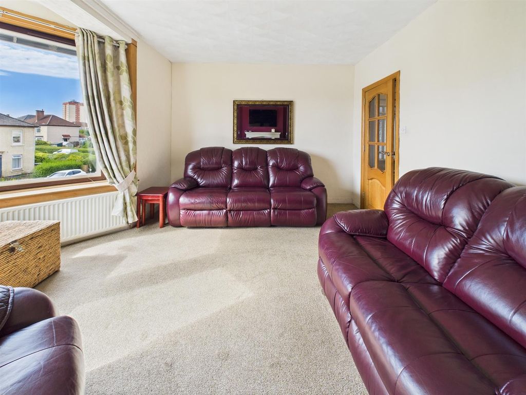 Property photo 3 of 16 Cam03782G0-Pr0191-Still018_Alt.Jpg