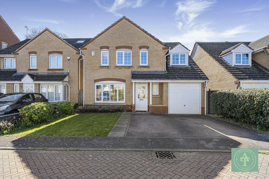 Property photo 1 of 26 5 Bedroom Detached For Sale