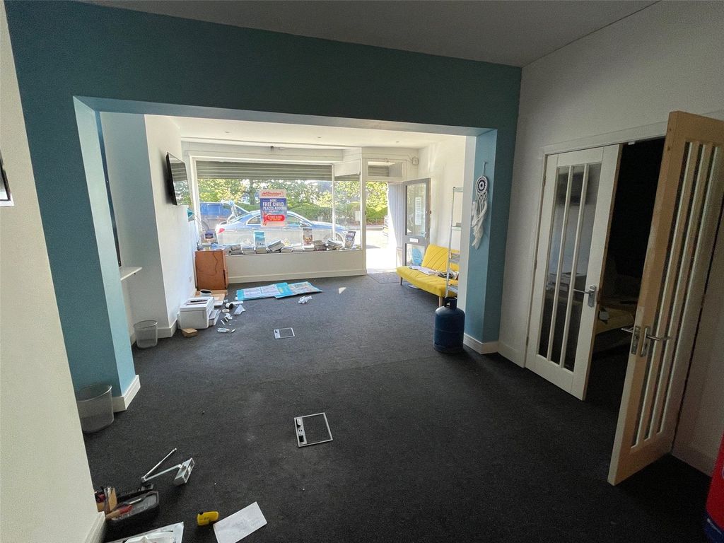 Property photo 2 of 6 Picture No. 02