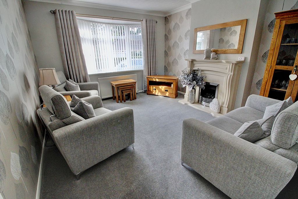 Property photo 3 of 18 3