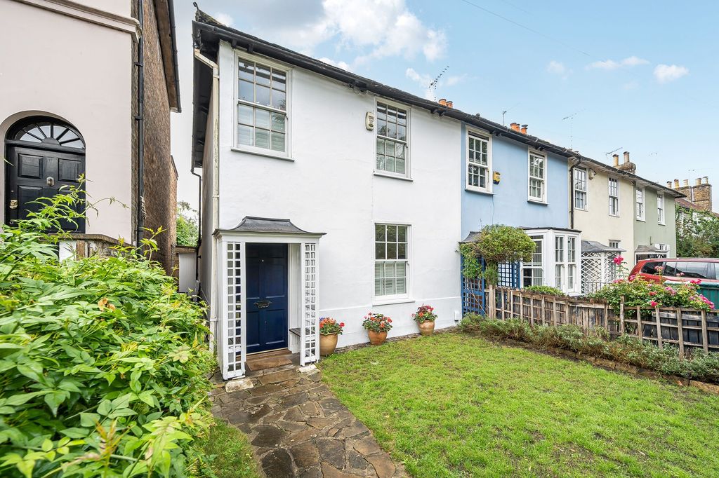 Property photo 1 of 19