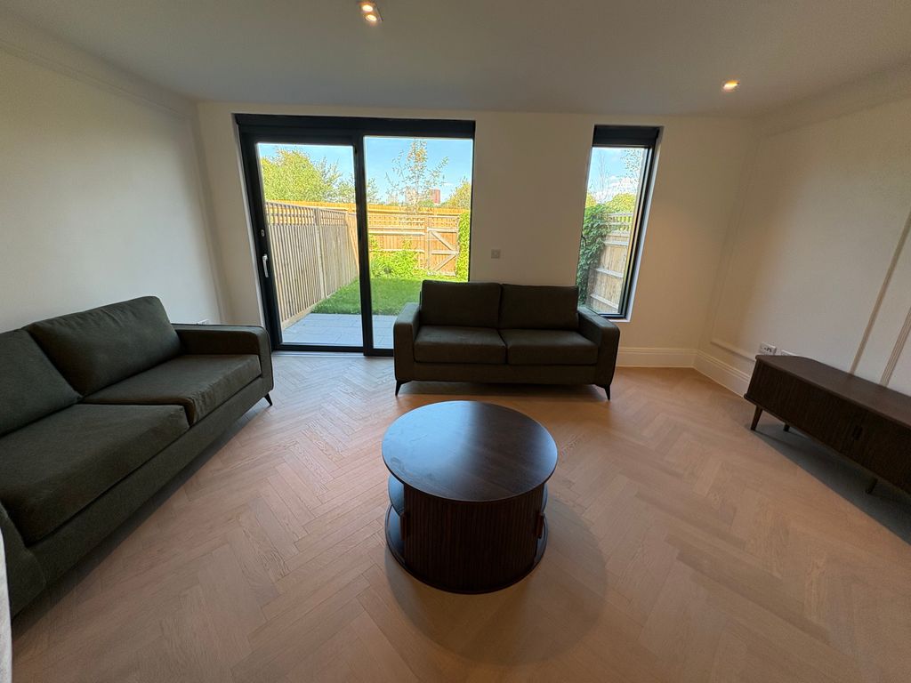 Property photo 2 of 14 Img_4673
