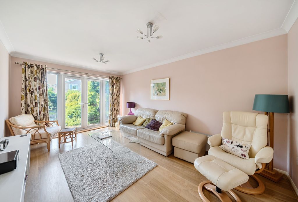 Property photo 2 of 17 1309298-19-68504d...