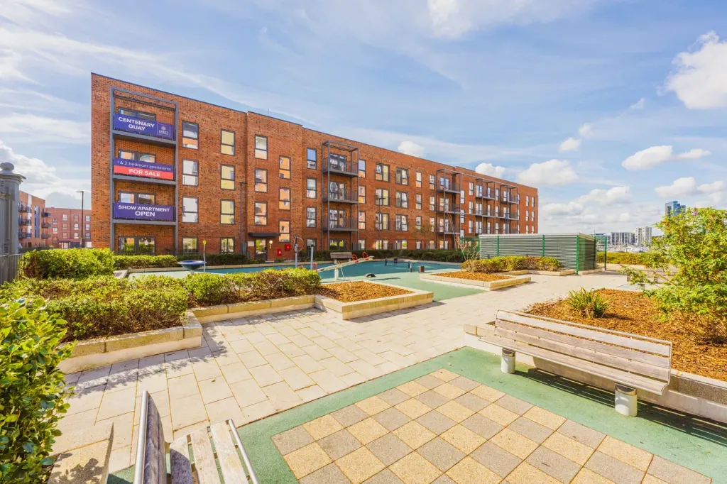 Property photo 1 of 15